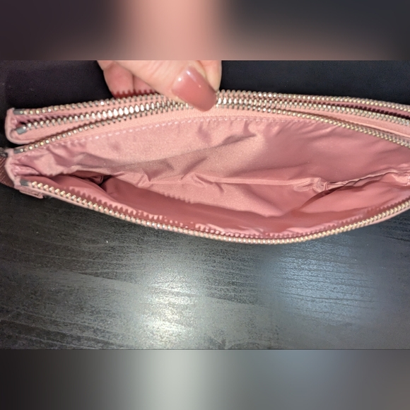 Lululemon Athletica Blush Wristlet Clutch - Picture 6 of 14